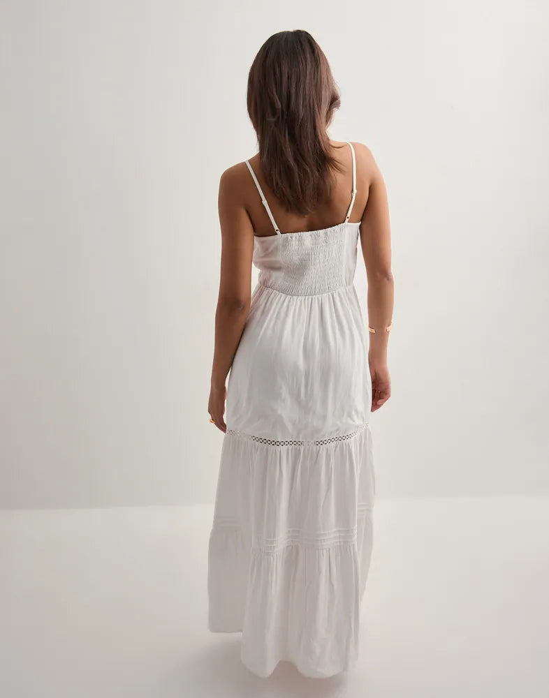 VALERIA | Vestido con inserciones de encaje
