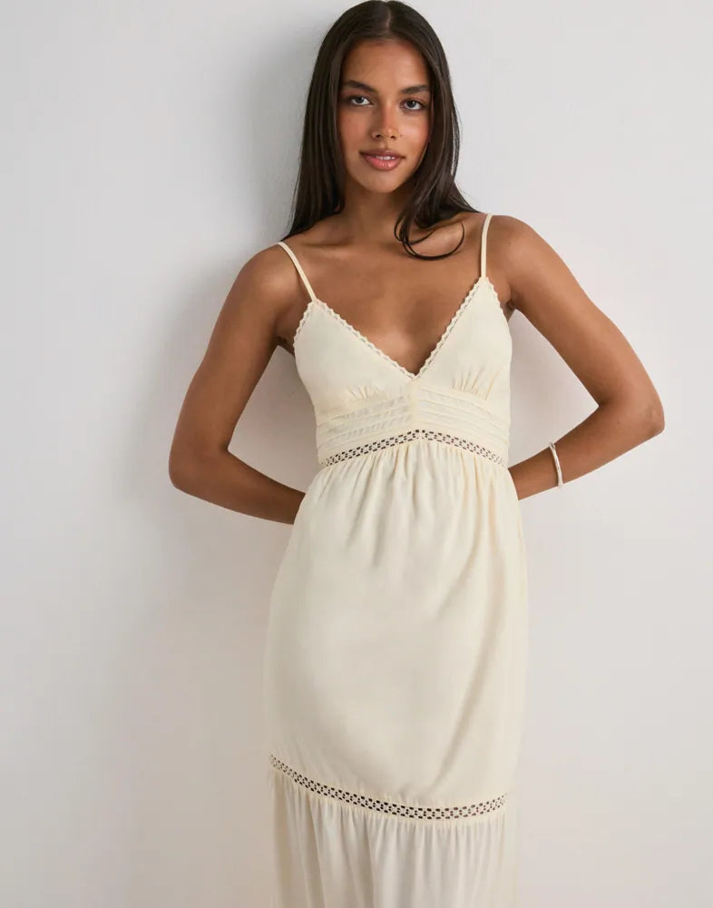 VALERIA | Vestido con inserciones de encaje