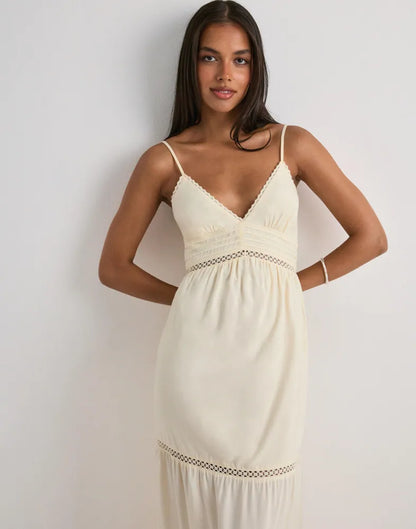 VALERIA | Vestido con inserciones de encaje