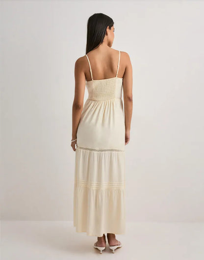 VALERIA | Vestido con inserciones de encaje
