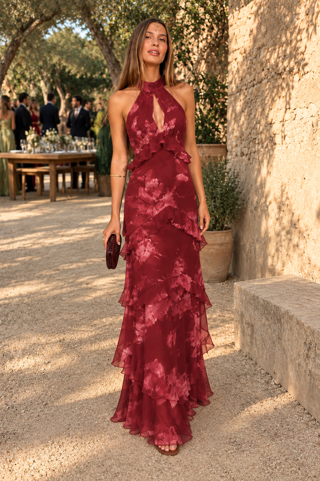 SIENA | Vestido largo halter con abertura y volantes