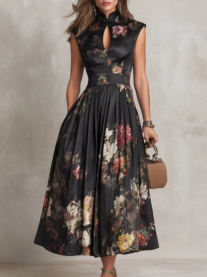 ALESSIA | Vestido midi de satén plisado con cuello redondo negro