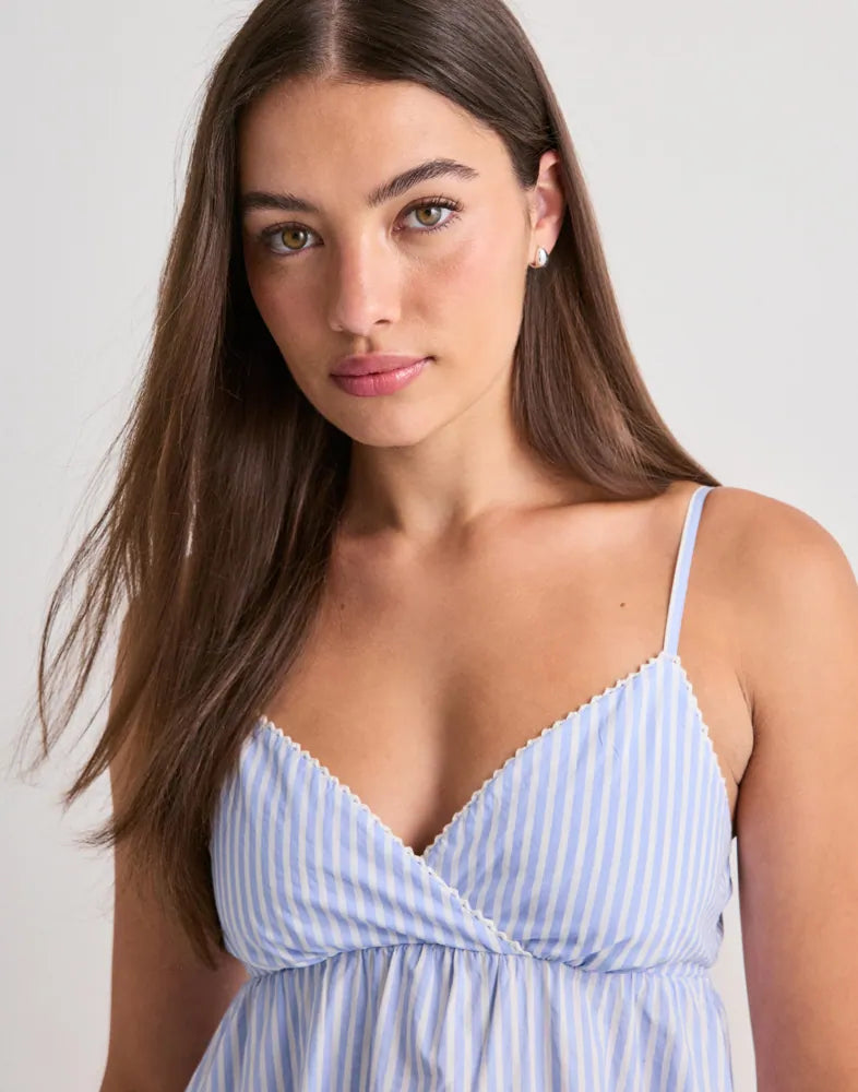 LUCÍA | Vestido con detalles de encaje
