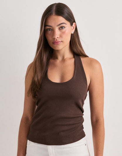 ALMA | Top con cuello halter